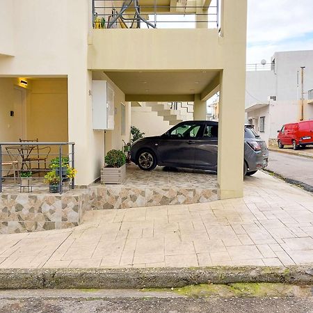 Kalamata Lime Studio - Cozy Gem With Private Parking 외부 사진