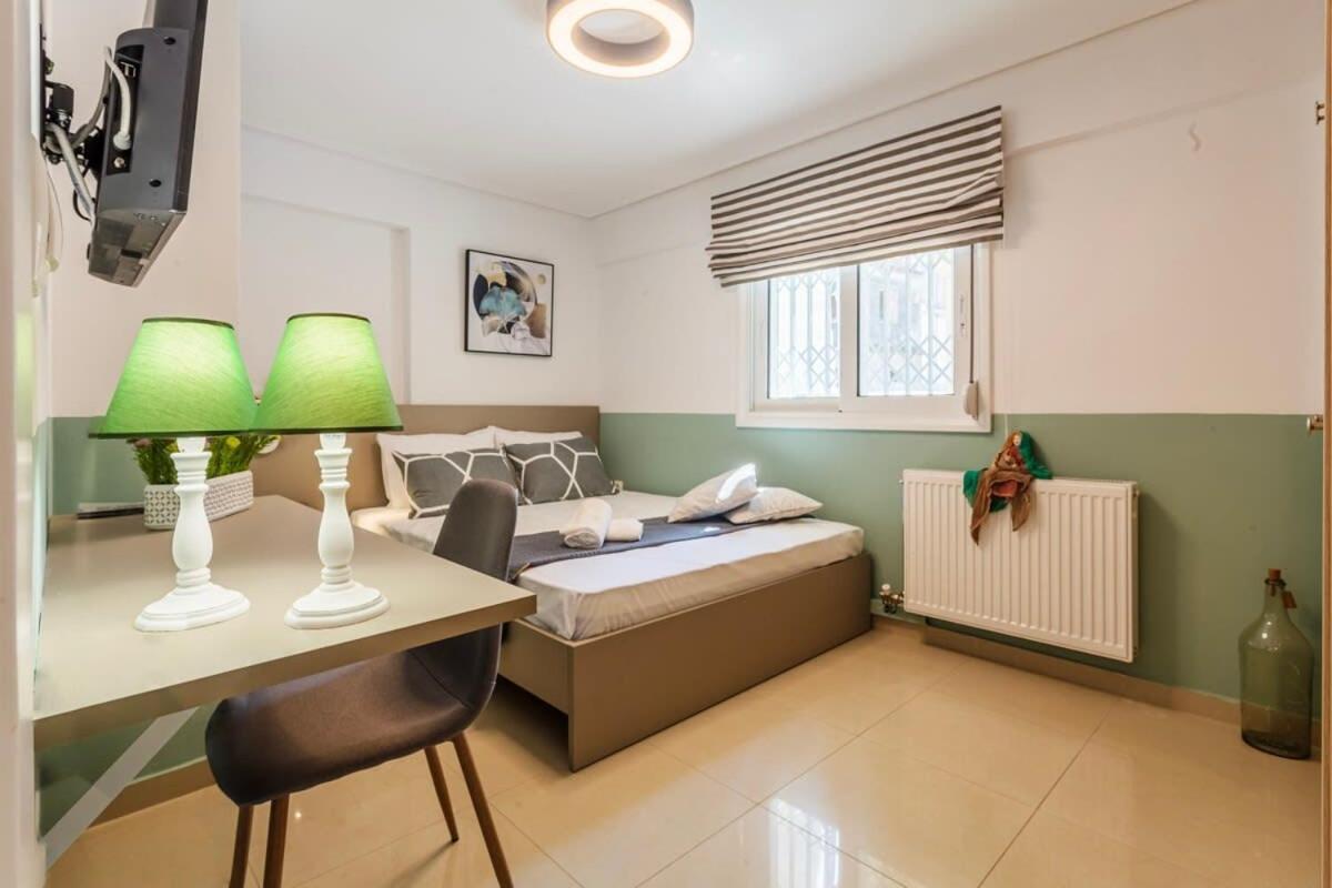 Kalamata Lime Studio - Cozy Gem With Private Parking 외부 사진